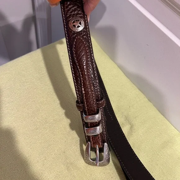 Brown Leather Belt with Silver Buckle. 36 - Picture 5 of 8